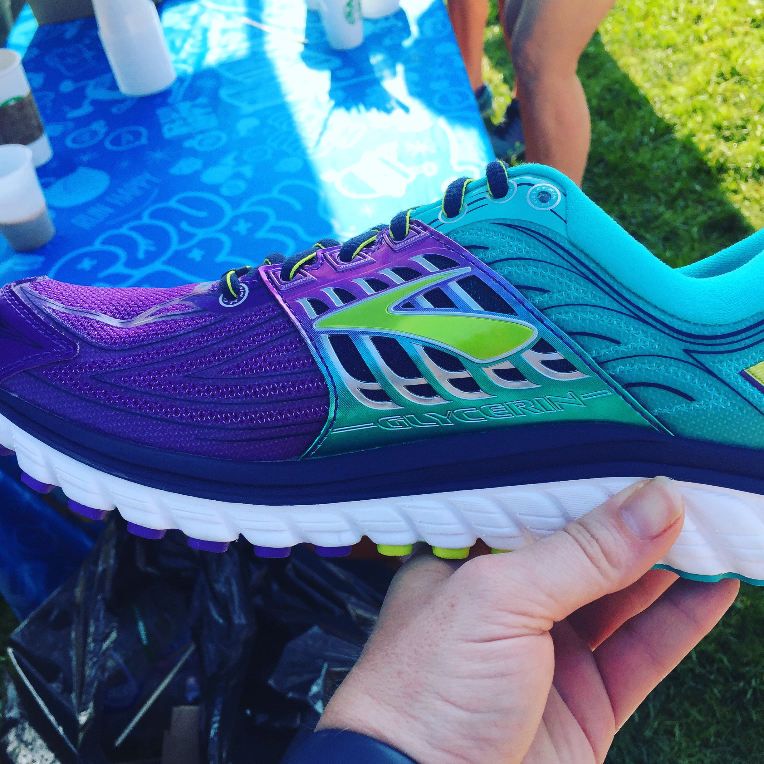 3F82E6D4-A990-4453-AF22-D93C8E8EC197